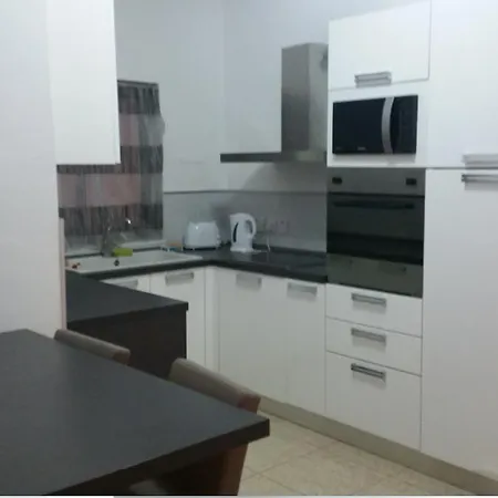 Lapsi 2 Apartment San Ġiljan